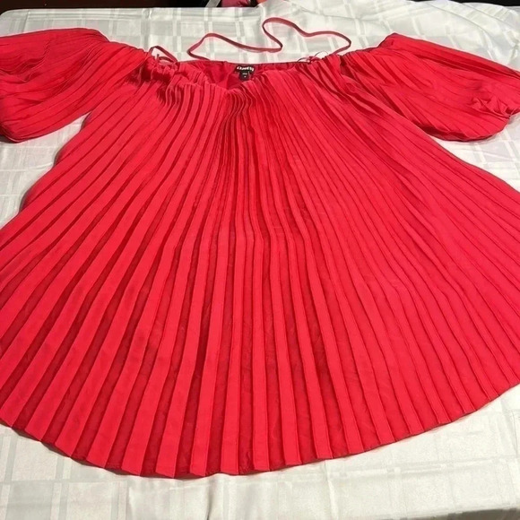 EXPRESS evening dress, HOT PINK MUST HAVE ! NEW!pleated,Romantic,gala,oversized - Picture 11 of 15